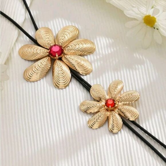 Black Long Neackless  with Gold Floral Accents - Picture 2 of 4